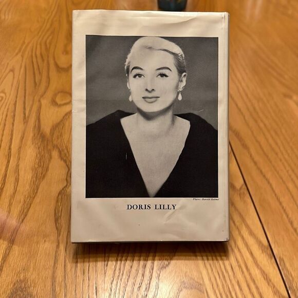 How to‎ Meet a Millionaire by Doris Lilly First Edition 1951 - Picture 3 of 10